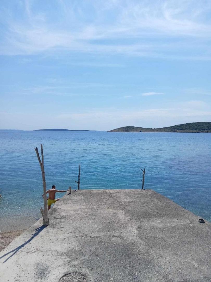 Apartments And Rooms By The Sea Martinscica, Cres - 23980 Exterior foto