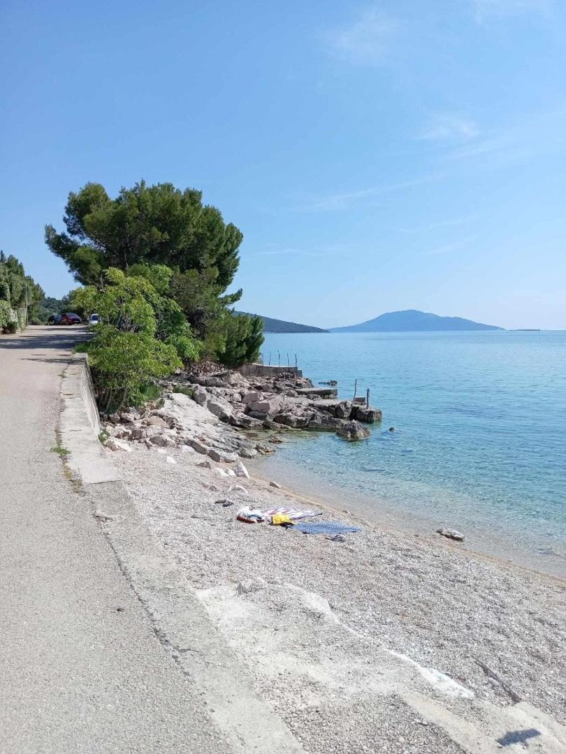Apartments And Rooms By The Sea Martinscica, Cres - 23980 Exterior foto